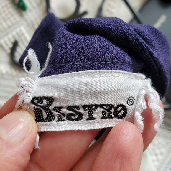 Vintage white and blue t-shirt with "O" print - Picture 11 of 13